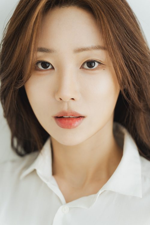 황미나